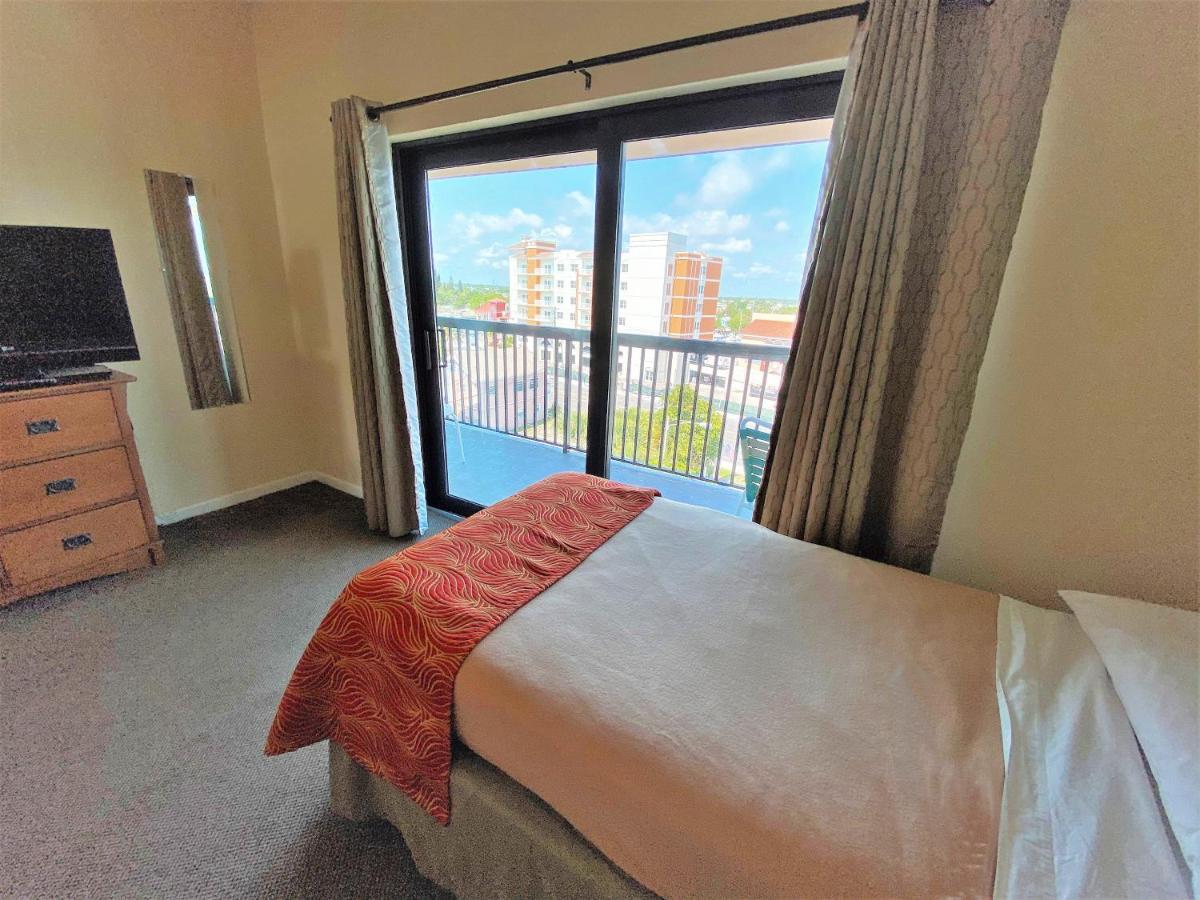All Seasons Vacation Resort By Liberte Madeira Beach Kültér fotó